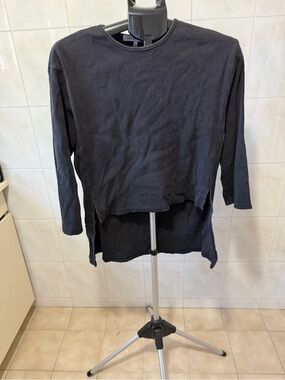 JAY BASICS Black Ribbed high-low Top - XS